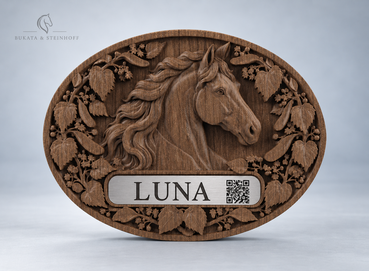 Ovales Pferdestallschild aus Holz mit Name & QR-Code №7