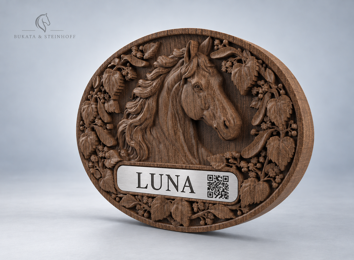 Ovales Pferdestallschild aus Holz mit Name & QR-Code №7